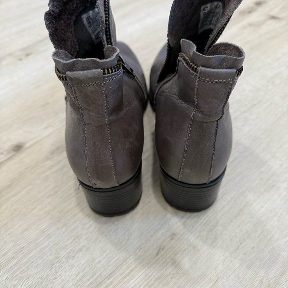 Miz Mooz Women's Jet Leather Zipper Heeled Ankle Booties in Grey Size 41 - Picture 5 of 11